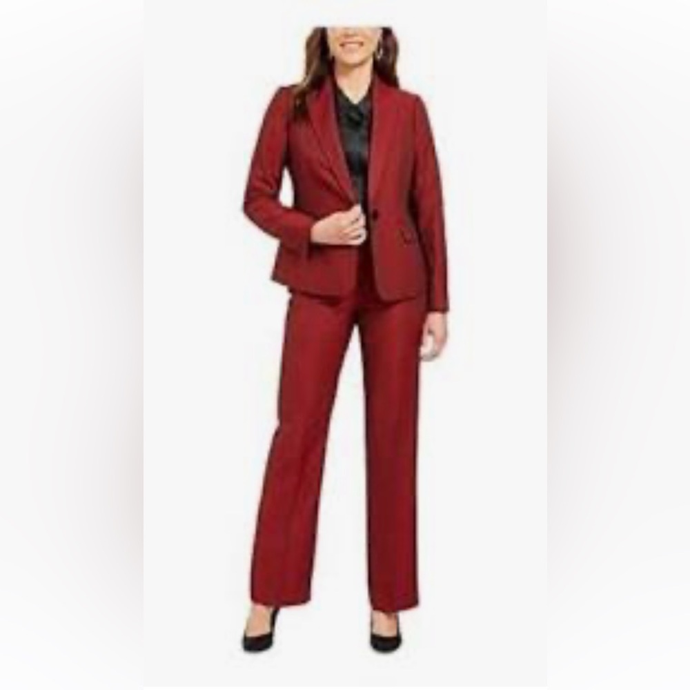 Le Suit Tailored Pantsuit - Workwear Office Business Professional